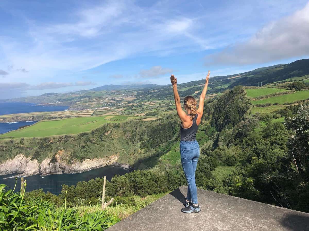 azori szigetek yoga retreat