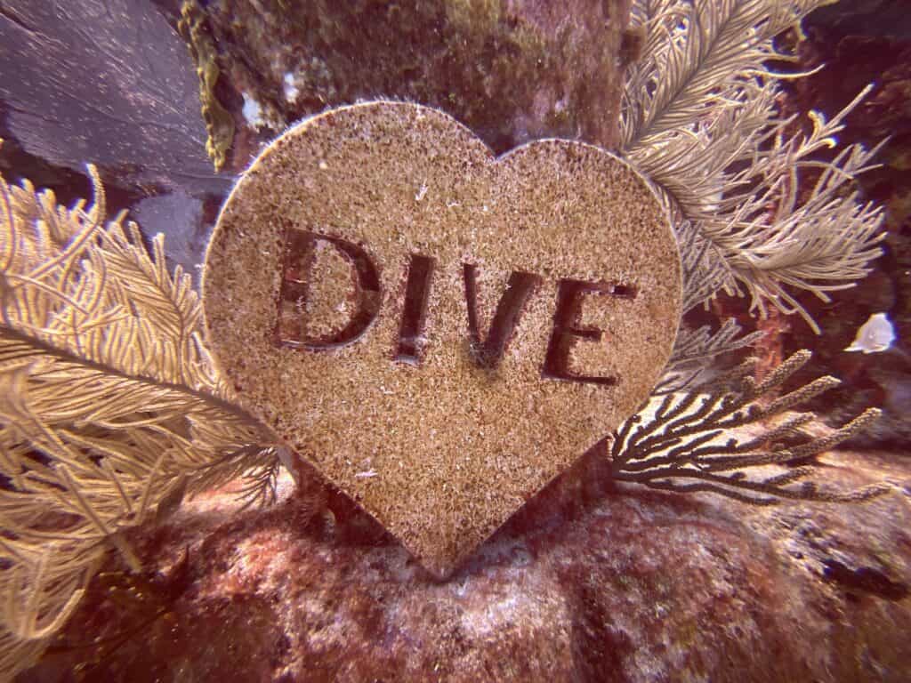 Cancún víz alatti múzeum búvárkodás